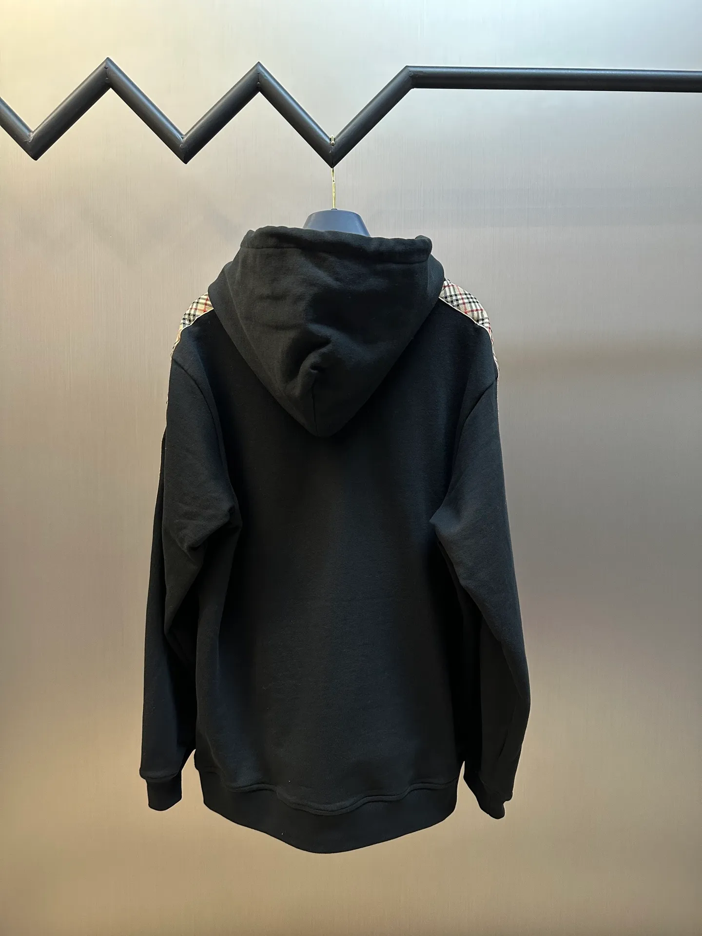 Burberry ， ， ， ， ， Breathable ， ， ， ， ， ， ， ， ， ， ， ， Classic ， ， ， ， ， 。 size：s m l xl